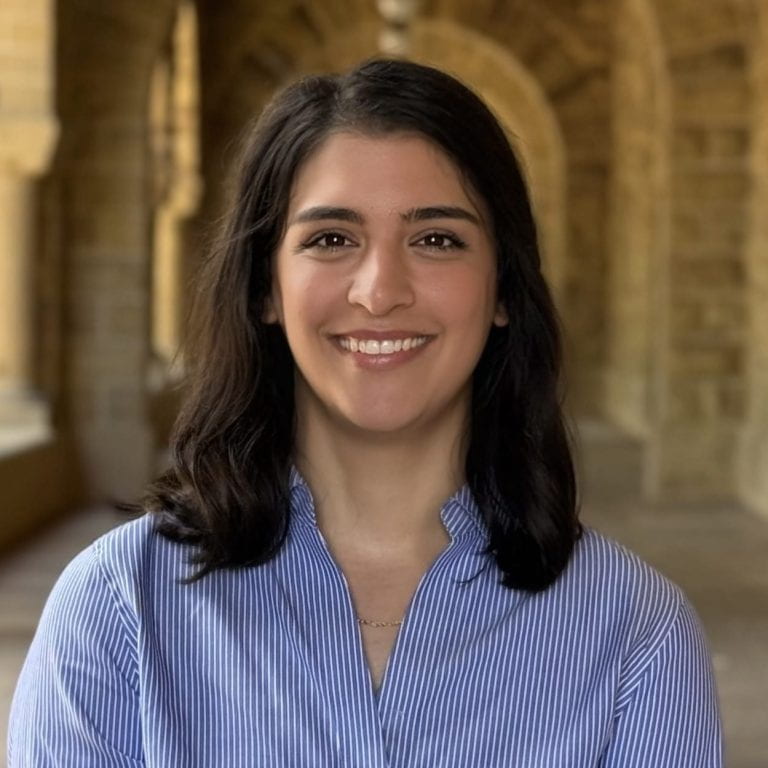Ava Lakmazaheri